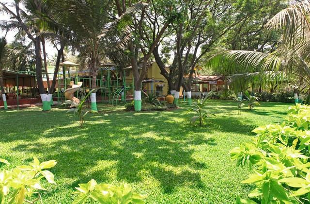 Anand Resort Arnalapada Exteriör bild